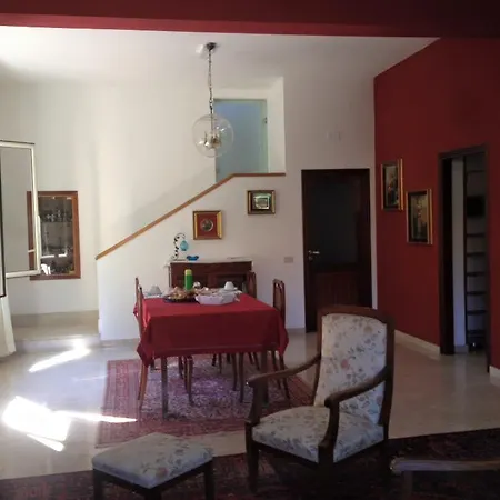 לינה וארוחת בוקר Il Giardino Di Silvia